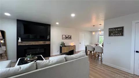 616 Haynes St E, Eldon, MO 65026 photo 1