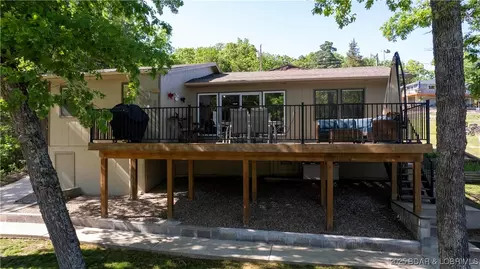1433 Robin Hood Ln, Roach, MO 65787 photo 1