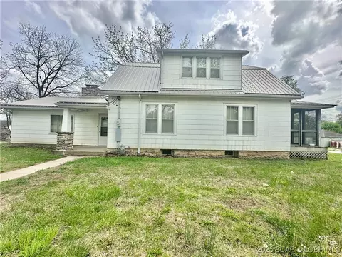 122 Grand Ave N, Eldon, MO 65026 photo 1