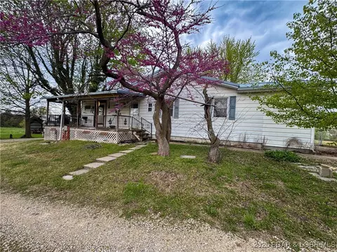 15794 Hwy D, Versailles, MO 65084 photo 1