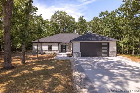 582 Grand Point Blvd, Sunrise Beach, MO 65079