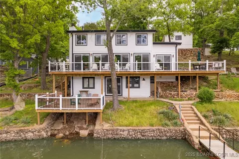 805 Robin Hood Ln, Roach, MO 65787