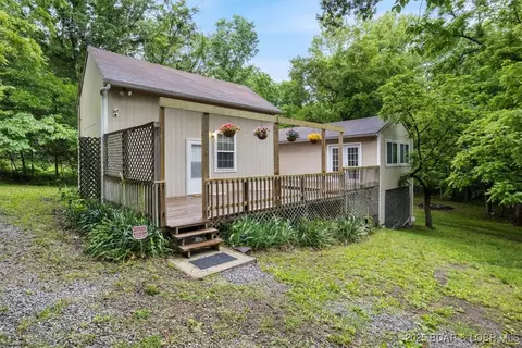 23272 Mitchell St, Warsaw, MO 65355