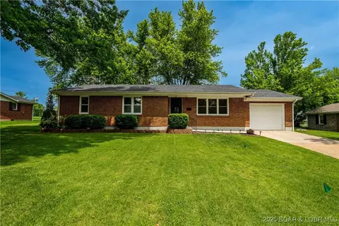 107 Haynes St, Eldon, MO 65026 photo 1