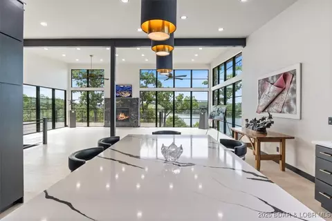 85 Sylvan Views Ave, Linn Creek, MO 65052