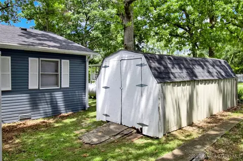 Exterior - 712 Passover Rd, Osage Beach, MO 65065 photo 3 of 13