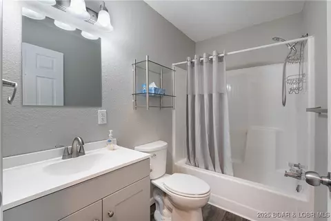 Bath - 712 Passover Rd, Osage Beach, MO 65065 photo 1 of 3