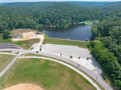 View/Area - 712 Passover Rd, Osage Beach, MO 65065 photo 4 of 11
