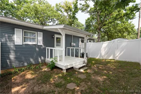 Exterior - 712 Passover Rd, Osage Beach, MO 65065 photo 5 of 13