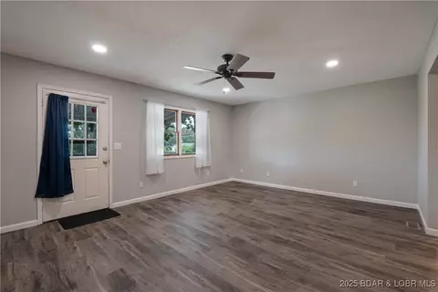 Living - 712 Passover Rd, Osage Beach, MO 65065 photo 2 of 3
