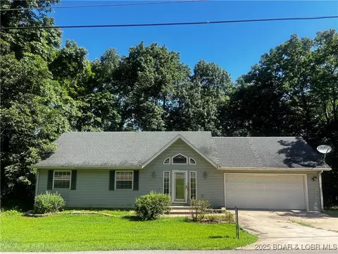 1509 Oak Bend Rd, Sunrise Beach, MO 65079