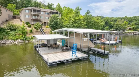 701 Waterford Cir, Eldon, MO 65026 photo 1