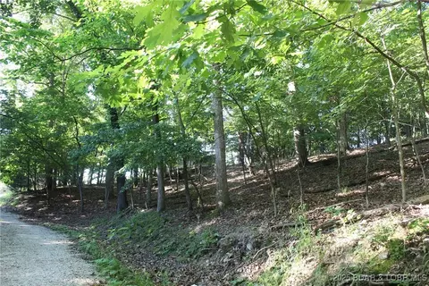Karen Road, Gravois Mills, MO 65037