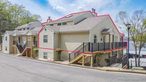 6005 Baydy Peak Rd #306, Osage Beach, MO 65065