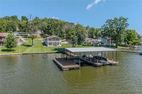 70 E Lakeview Acres Rd, Camdenton, MO 65020 photo 1