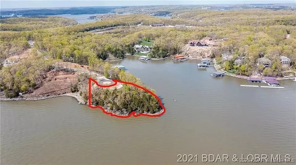  504 Forest Trce, Sunrise Beach, MO 65079 photo 3