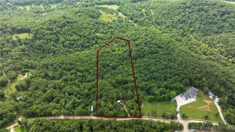 464 Valley Spring Rd, Camdenton, MO 65020