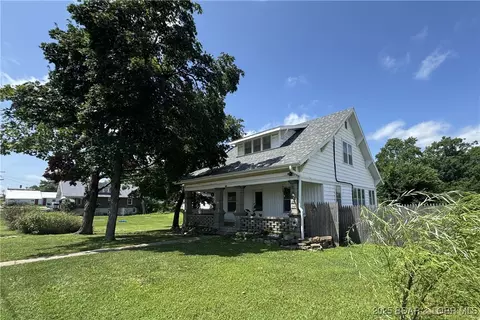 209 N Market St, Lincoln, MO 65338 photo 1