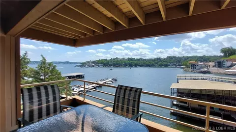 98 Cedar Ct #1B, Lake Ozark, MO 65049