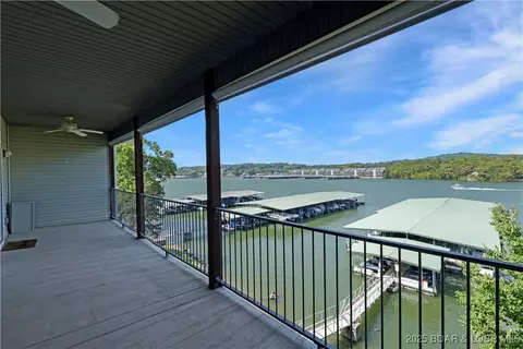 55 Cedar Grn #H-4, Camdenton, MO 65020
