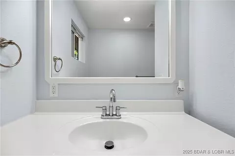 Bath - 50 Hazel St, Camdenton, MO 65020 photo 1 of 2