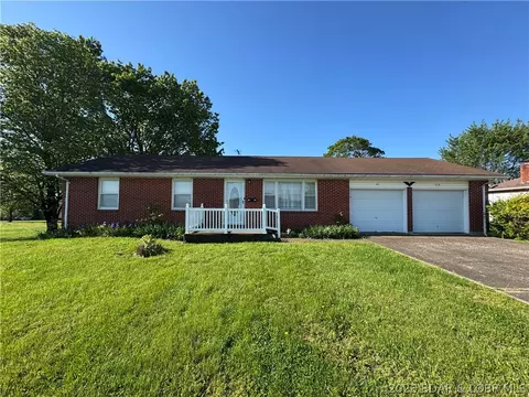 614 E 3rd, Stover, MO 65078 photo 1