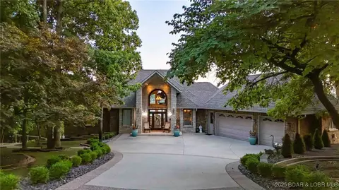 387 Stonebridge Ln, Sunrise Beach, MO 65079