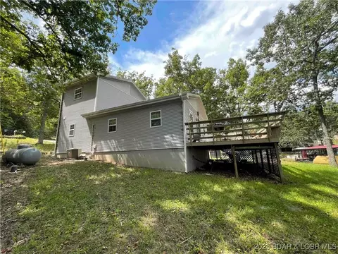1589 Robin Hood Ln, Roach, MO 65787 photo 1