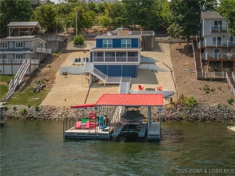 577 Ginger Rd, Lake Ozark, MO 65049