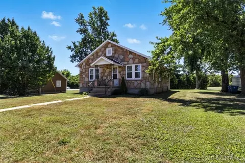 920 E North St, Eldon, MO 65026 photo 1