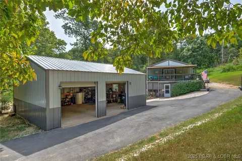 736 Everly Loop, Camdenton, MO 65020 photo 1