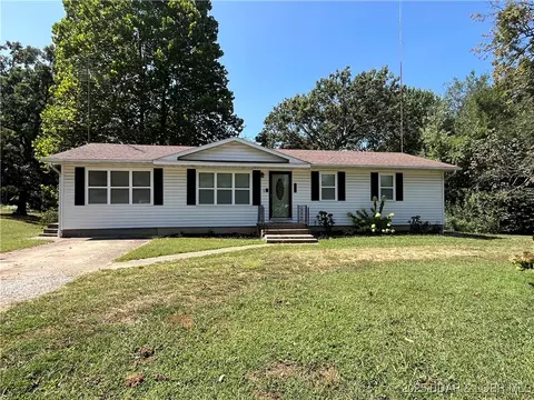 201 S Hill Dr, Stover, MO 65078 photo 1