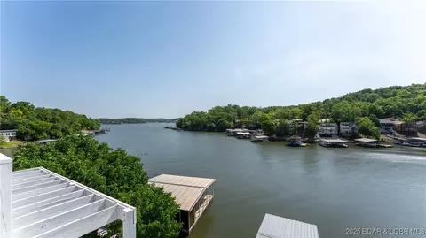 1111 Ginger Rd, Lake Ozark, MO 65049