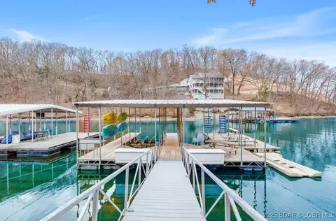 189 Ginger Rd, Lake Ozark, MO 65049