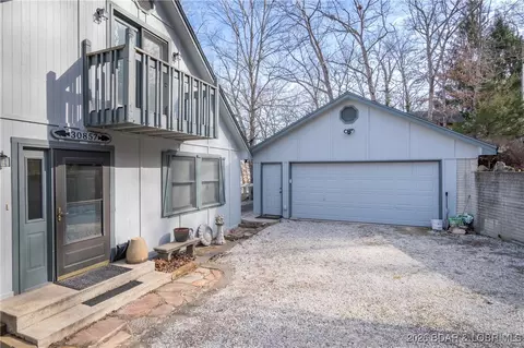 Exterior - 30857 Berry Rd, Stover, MO 65078 photo 2 of 5