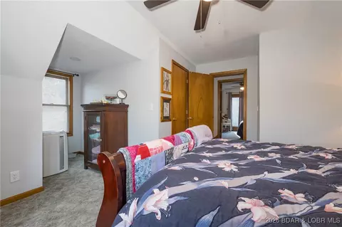 Bedroom - 30857 Berry Rd, Stover, MO 65078 photo 3 of 6