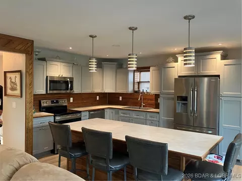 Kitchen - 30857 Berry Rd, Stover, MO 65078 photo 1 of 6