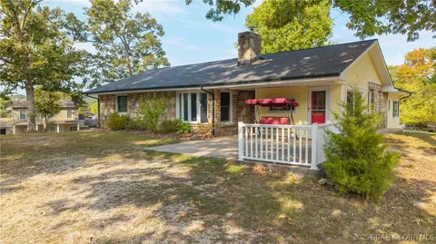 339 Antique Rd, Camdenton, MO 65020
