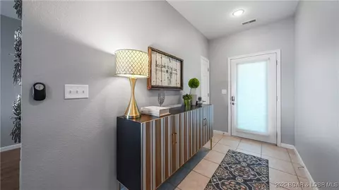 Entry Way - 492 Regatta Bay Dr #4E, Lake Ozark, MO 65049 photo 1 of 1