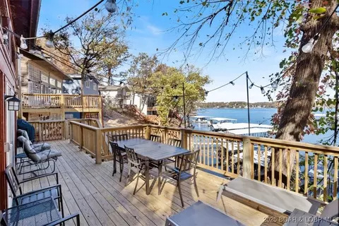 831 Lucy Rd, Lake Ozark, MO 65049