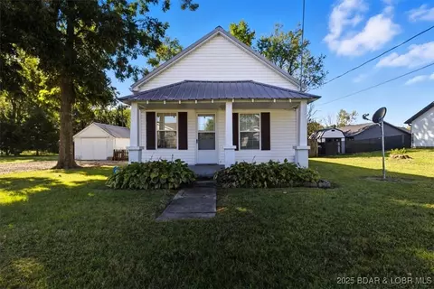 612 15th St, Eldon, MO 65026 photo 1