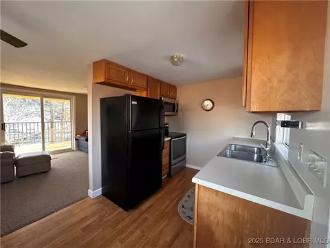 Kitchen - 52 Random Rd, Edwards, MO 65326 photo 1 of 2