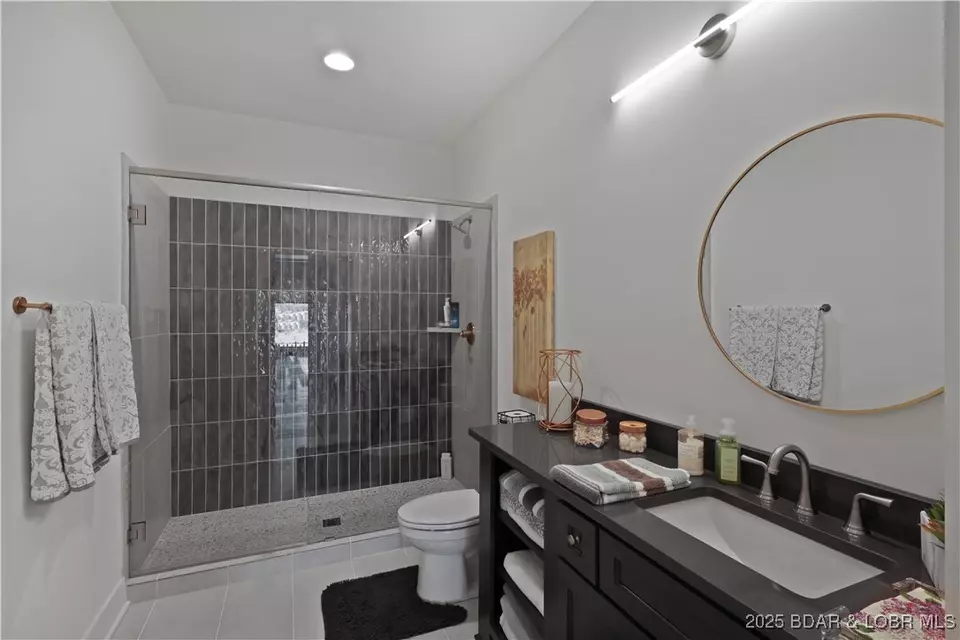 Bath - 1603 Grand View Dr, Sunrise Beach, MO 65079 photo 8 of 8