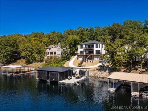 57 Lake Rd, Rocky Mount, MO 65072