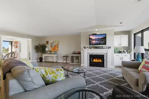 85 Lajolla Dr #353, Lake Ozark, MO 65049