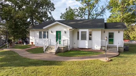 133 Forsen Park Rd, Sunrise Beach, MO 65079
