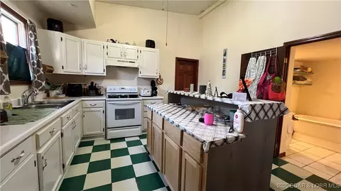Other - 134 W 8th St, Eldon, MO 65026 photo 8 of 36