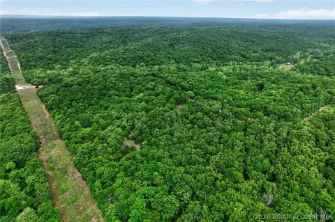 View/Area - 16376 Twisted Tree Rd, Barnett, MO 65011 photo 7 of 8