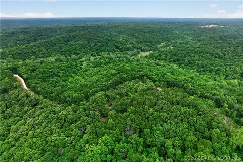 16376 Twisted Tree Rd, Barnett, MO 65011