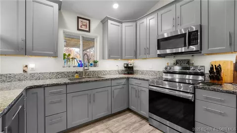25111 Mcdonald Rd, Versailles, MO 65084 photo 1
